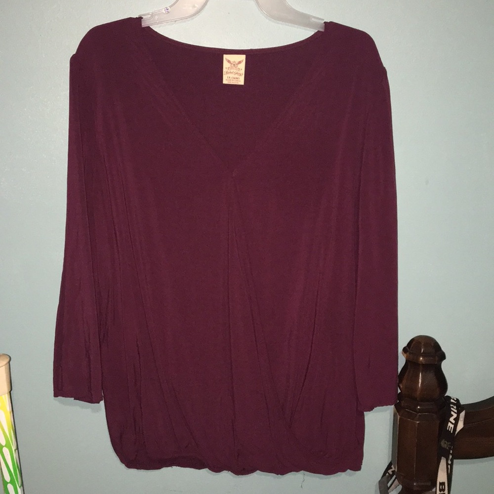 Long sleeve Faded Glory v-neck
